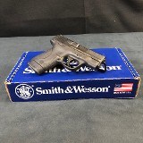 SMITH & WESSON M&P 40 SHIELD 40 Smith & Wesson - 2 of 3