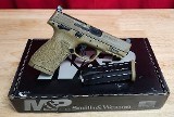 Smith & Wesson M&P M2.0 Optic Ready 9MM LUGER (9X19 PARA) - 1 of 3