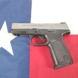 SMITH & WESSON SD40VE .40 S&W - 1 of 3