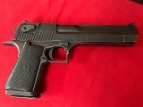 MAGNUM RESEARCH DESERT EAGLE .44 MAGNUM - 5 of 5