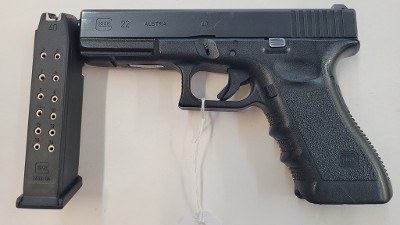 GLOCK 22 .40 CALIBER - Image 4 of 4