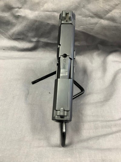 SMITH & WESSON M&P 40 M2.0 9MM LUGER (9x19 PARA) - Image 5 of 5