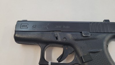 GLOCK G-42 .380 ACP - Image 3 of 4