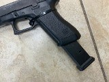 GLOCK GLOCK 17 GEN 2 9MM LUGER (9x19 PARA) - Image 3 of 8