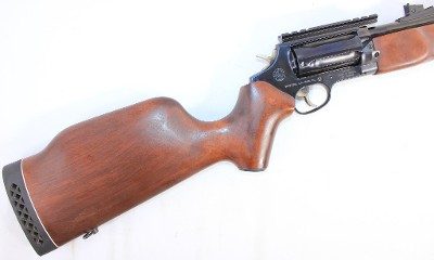 ROSSI ROSSI TAURUS CIRCUIT JUDGE 45LC / 410 BORE 18.5" WALNUT BLUED REVOLVER RIFLE .45lc / .410 - Image 5 of 8