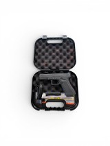 Glock G22Gen 4 .40 S&W - 1 of 8