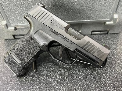 SIG SAUER SIG P365 9MM LUGER (9x19 PARA) - Image 4 of 10