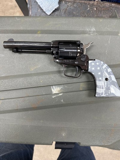 HERITAGE MFG. ROUGH RIDER .22 LR - Image 1 of 1