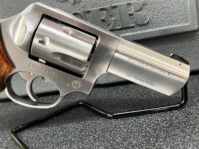 RUGER SP101 (DOUBLE ACTION ONLY) .357 MAG - Image 6 of 10