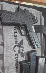 WILSON COMBAT SFX9 Compact 9MM LUGER (9X19 PARA) - Image 1 of 3