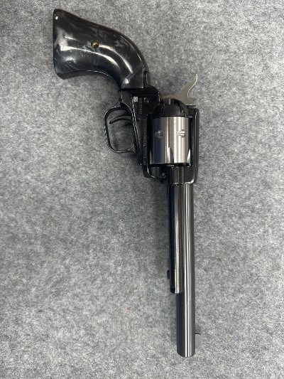 HERITAGE MFG. ROUGH RIDER .22 LR - Image 3 of 5