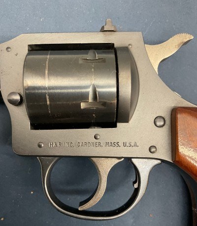 H&R 649 .22 LR - Image 2 of 8