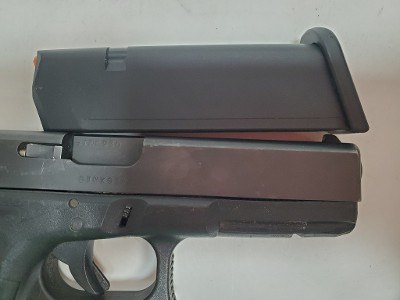 GLOCK G-17 9MM LUGER (9x19 PARA) - Image 5 of 7