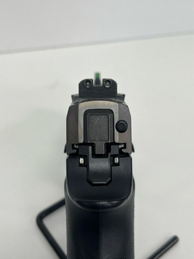 SIG SAUER P320 XCOMPACT ZEV 9MM LUGER (9x19 PARA) - Image 6 of 12