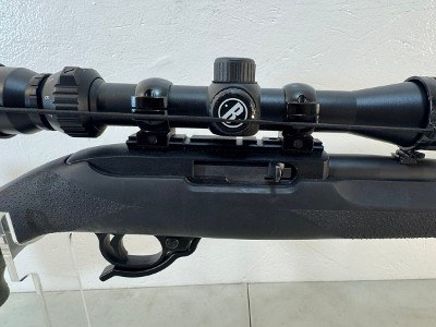 RUGER 10/22 .22 LR - Image 7 of 10