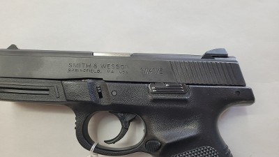 SMITH & WESSON SW40VE .40 S&W - Image 4 of 4