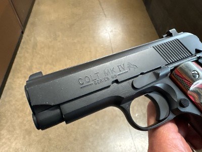 COLT LIGHTWEIGHT OFFICERS MODEL 45 ACP (45 Auto) - Image 3 of 7