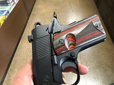 COLT LIGHTWEIGHT OFFICERS MODEL 45 ACP (45 Auto) - Image 7 of 7