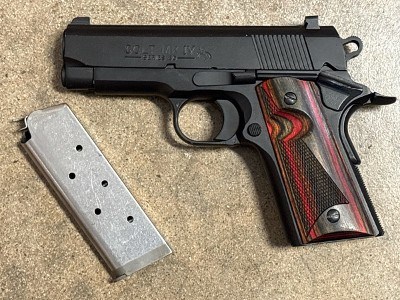 COLT LIGHTWEIGHT OFFICERS MODEL 45 ACP (45 Auto) - Image 1 of 7