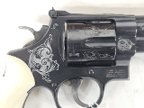 SMITH & WESSON Model 29-10 Factory Engraved w/Hard Case .44 Rem Mag - 4 of 16
