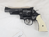 SMITH & WESSON Model 29-10 Factory Engraved w/Hard Case .44 Rem Mag - 11 of 16