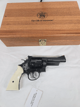 SMITH & WESSON Model 29-10 Factory Engraved w/Hard Case .44 Rem Mag - 1 of 16