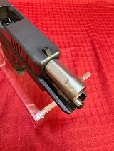 GLOCK G26 Gen 3 9MM LUGER (9x19 PARA) - 6 of 8