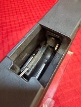 GLOCK G26 Gen 3 9MM LUGER (9x19 PARA) - 5 of 8