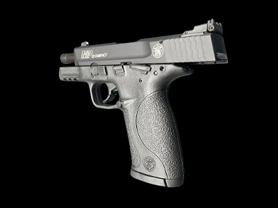 SMITH & WESSON M&P22 COMPACT .22 LR - Image 6 of 8