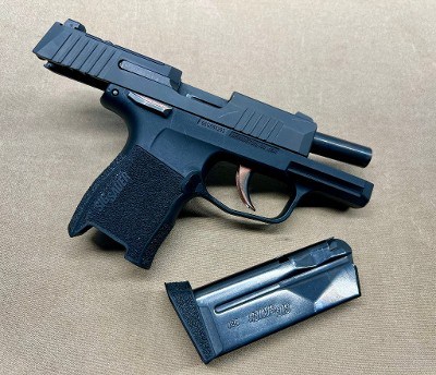 SIG SAUER P365-380 .380 ACP - Image 4 of 4