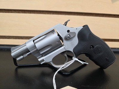 SMITH & WESSON 637 .38 SPL - Image 2 of 12