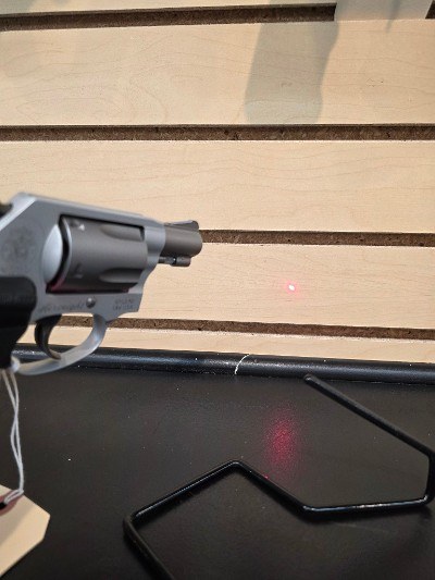 SMITH & WESSON 637 .38 SPL - Image 9 of 12