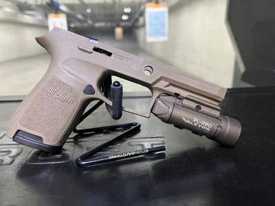 SIG SAUER P320 COMPACT 9MM LUGER (9X19 PARA) - Image 4 of 4