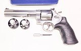SMITH & WESSON BEAUTIFUL PRE-OWNED S&W MODEL 629 CLASSIC CHAMBERED IN.44 MAG .44 MAGNUM - Image 2 of 3