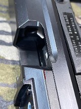 HECKLER & KOCH USP COMPACT 9MM LUGER (9x19 PARA) - 2 of 4