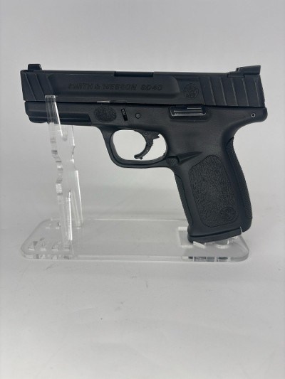 SMITH & WESSON SD40 40 Smith & Wesson - Image 1 of 5