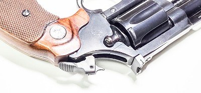 COLT **COLECTORS LOOK** BEAUTIFUL 1968COLT DIAMONDBACK REVOLVER CHAMBERED IN .38 SPL .38 SPL - Image 5 of 10