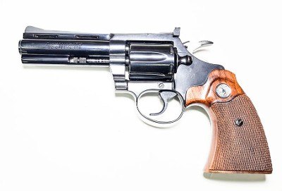 COLT **COLECTORS LOOK** BEAUTIFUL 1968COLT DIAMONDBACK REVOLVER CHAMBERED IN .38 SPL .38 SPL - Image 1 of 10