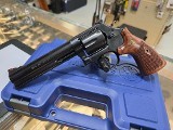 SMITH & WESSON M586 .357 MAG - 1 of 3