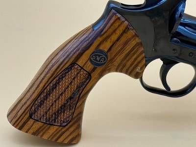 DAN WESSON FIREARMS 15-2 .357 MAG - Image 6 of 8