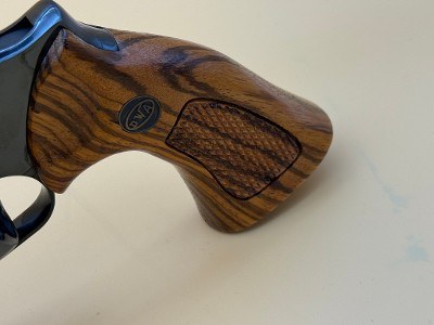 DAN WESSON FIREARMS 15-2 .357 MAG - Image 7 of 8