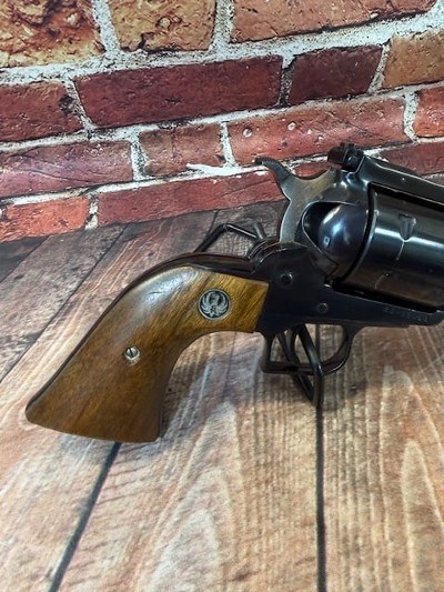 RUGER new blackhawk .44 MAGNUM - Image 3 of 12