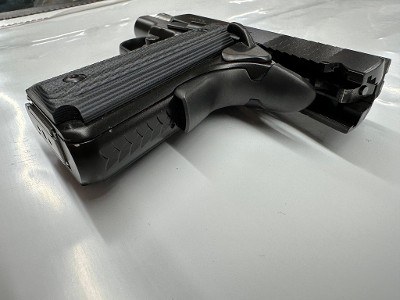 KIMBER SUPER CARRY ULTRA .45 ACP - Image 2 of 6
