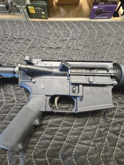 COLT LAW ENFORCEMENT CARBINE 5.56X45MM NATO - Image 6 of 11