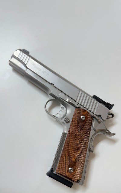 SIG SAUER SIG 1911 .38 ACP - Image 1 of 7