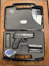 SIG SAUER P229 .40 S&W - 3 of 6