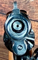 SMITH & WESSON S&W Snub-Nose 1979-1980 Model 37 Chiefs Special Airweight 38-SPL 1.875" Blued .38 SPL - 12 of 19