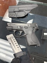 SMITH & WESSON M&P9 SHIELD 9MM LUGER (9x19 PARA) - 4 of 4