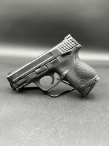 SMITH & WESSON M&P40 COMPACT .40 S&W - 3 of 7