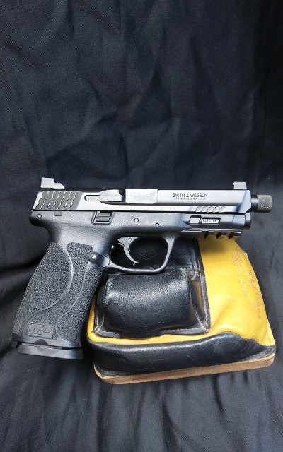 SMITH & WESSON M&P9 M2.0 TB 9MM LUGER (9X19 PARA) - Image 3 of 11